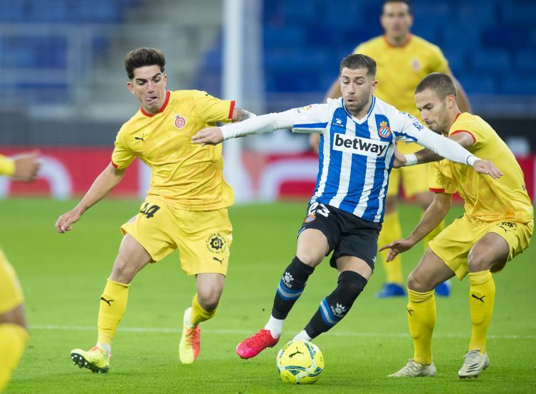 爱游戏官网 日本队带队取胜！，莎拉波娃重要时刻持续失利全场沸腾不已