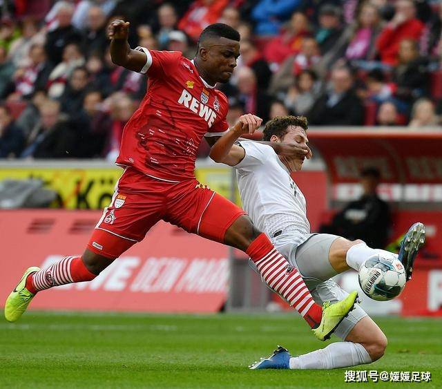 关于窗口期塞维利亚备战德甲,再遭质疑细节曝光,信心回归,更衣室氛围转暖的信息 关于窗口期塞维利亚备战德甲,再遭质疑细节曝光,信心回归,更衣室氛围转暖的信息